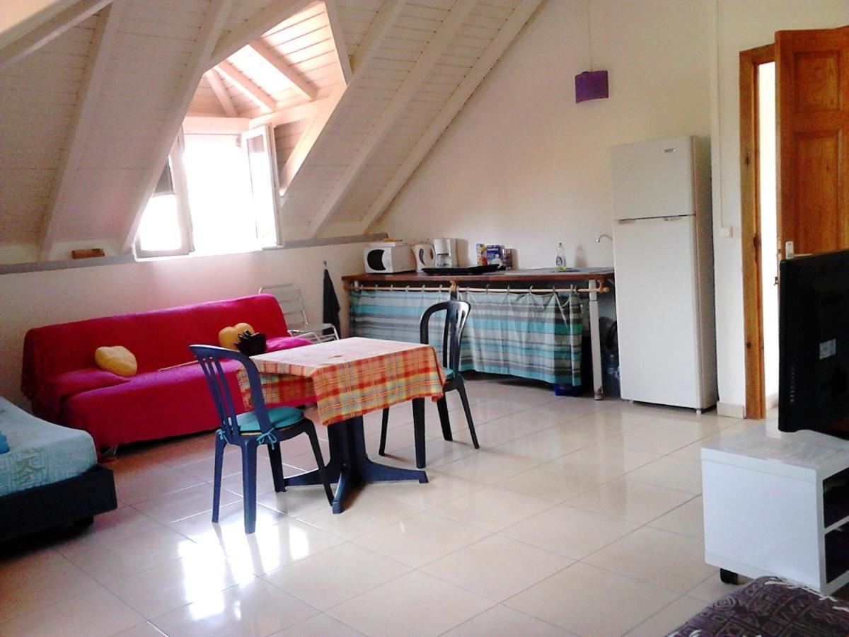 Studio 2- Laurier - 4 Pers - Proche Centre Terre-De-Haut Exteriör bild